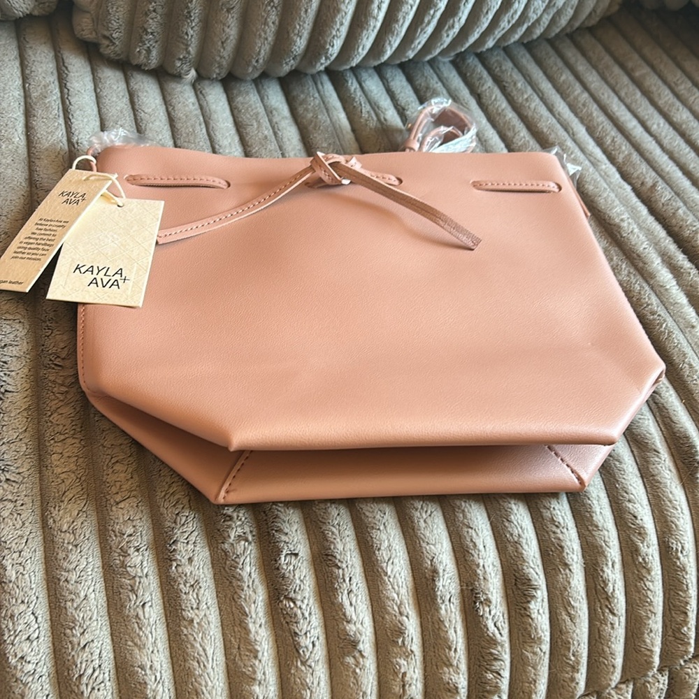 Kayla + Ava Chic Blush Pink Bucket Bag Shoulder Bag Tote Crossbody Vegan Leather - Picture 10 of 13